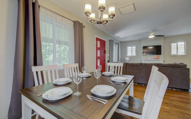 Charming Home Near Highlands Square Park