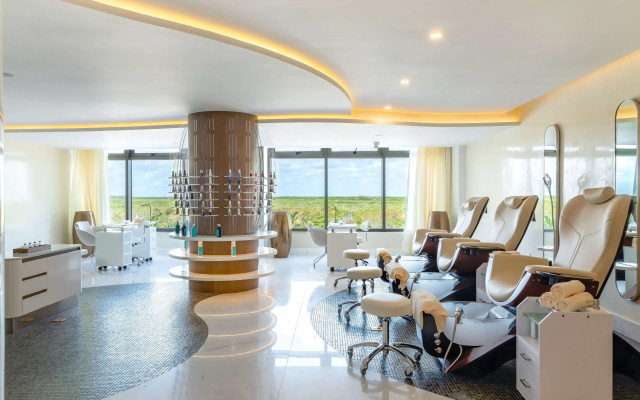 Garza Blanca Resort & Spa Cancun