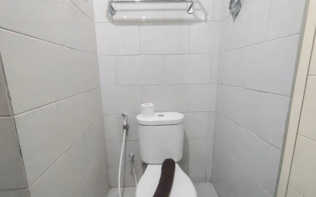 Studio Near Mall (No Kitchen) At Benson Supermall Mansion Apartment