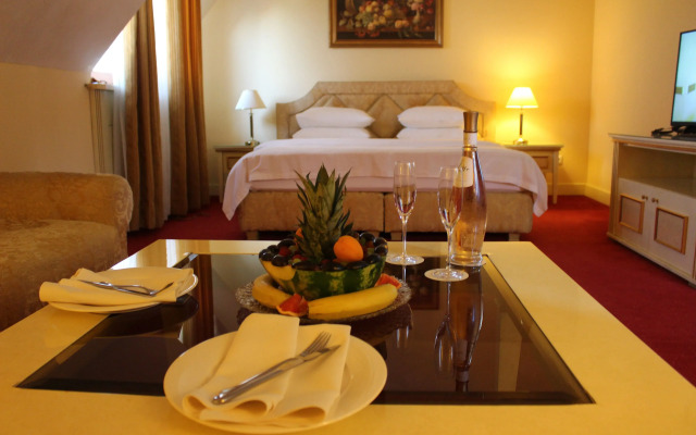 Бутик Отель Каса Бояна