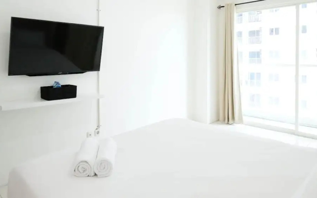 Homey And Comfy Studio At Puncak Bukit Golf Surabaya Apartment – Guest Rooms – Surabaya