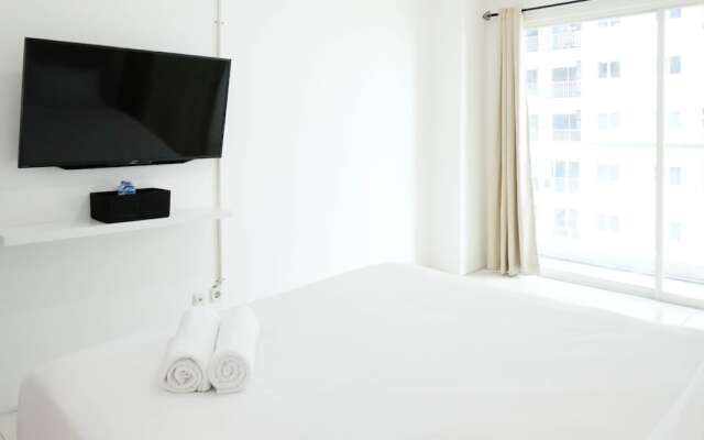 Homey And Comfy Studio At Puncak Bukit Golf Surabaya Apartment