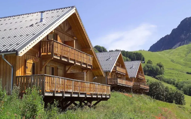 Cozy Apartment in les Sybelles With 310 km. of Slopes