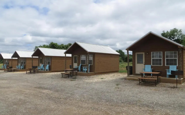 All Tucked Inn Cabins