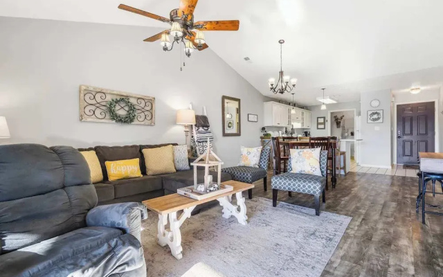 Grand View at the Pointe - Rolling Hills