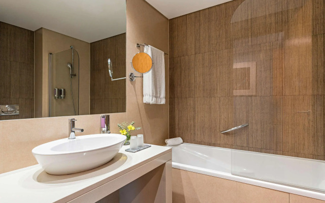 Mercure Lisboa Almada