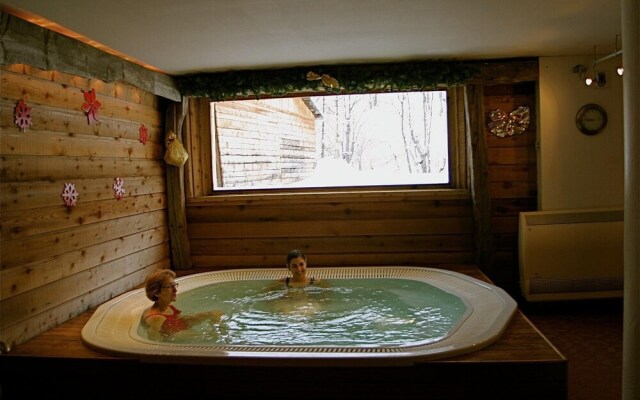 LES Fermes DU Planet N°1 : 3 Pièces 6 Personnes / 3 Rooms 6 People