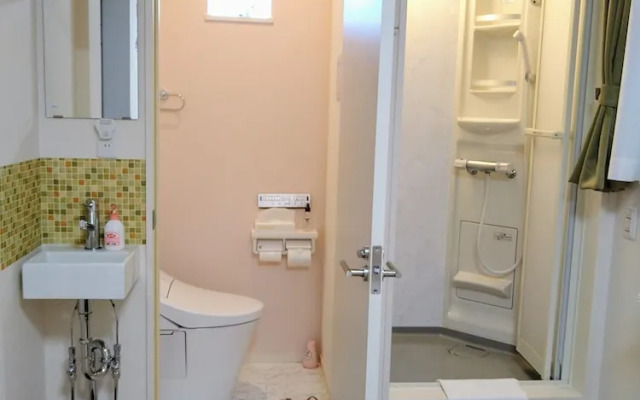 Tokyo stay Hut SARI