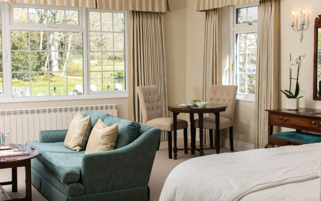 Longueville Manor