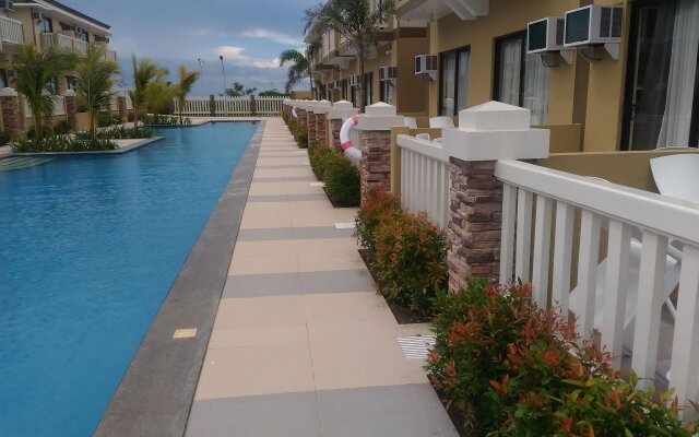 Aquamira Resort & Residence