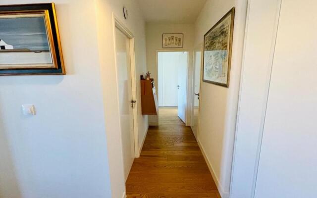 Apartment With Parking 2 Bedrooms & Furnished Terrace