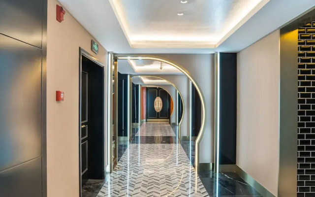 Kb Hotel