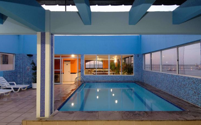Sambura Praia Hotel