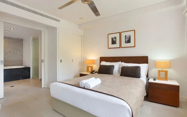 Private Penthouse 407