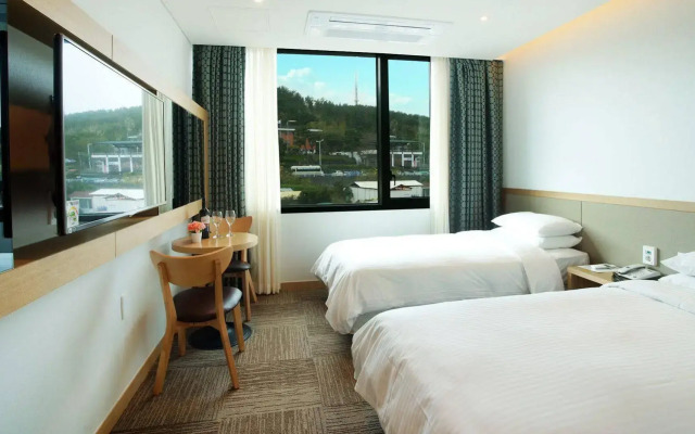 Poong Gyung Hotel