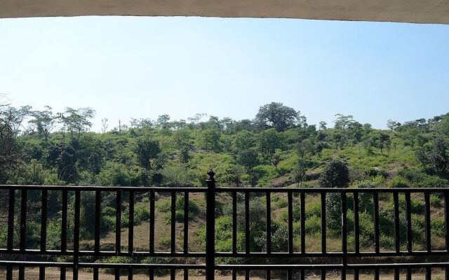 Sadanira Resort