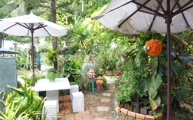 Garden Homestay