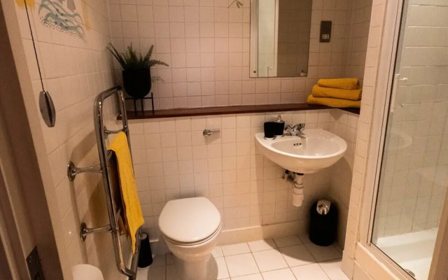 Modern Luxury 2 Bed Apartment