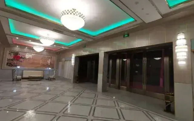 Suizhou Green Flying Hotel (Wanda Plaza Store)
