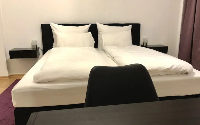 Q! Apartments Berlin ALEX