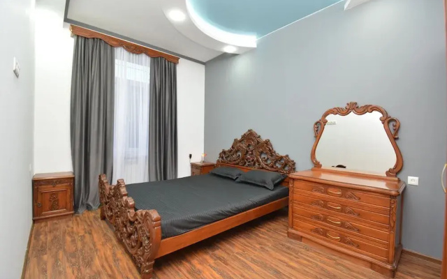 Apartment by Luxe Group TM200