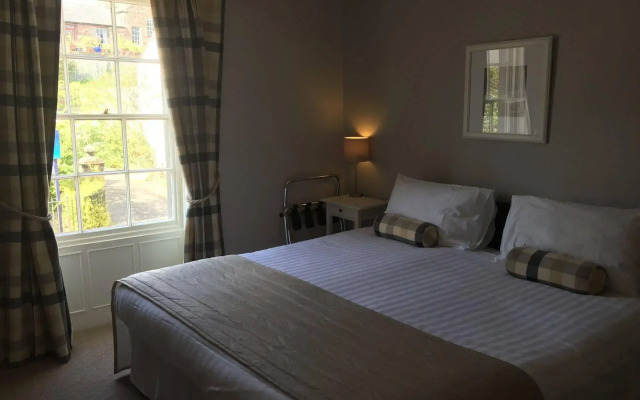 Scotch Arms Mews