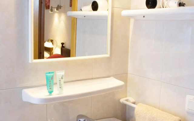 Marblau Hostal