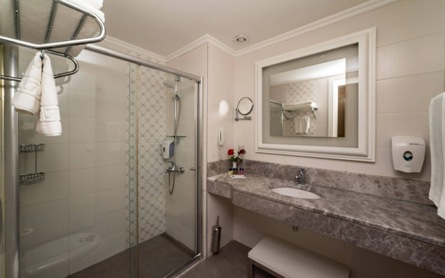 Seamelia Beach Resort Hotel & Spa