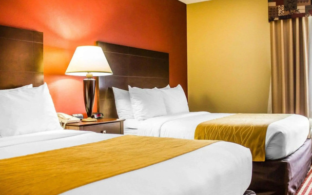 Comfort Inn & Suites Dayville - Killingly Industrial Park