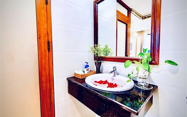 Coral Phu Quoc Hotel