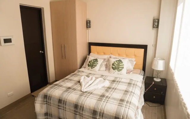 Comfy Studio UnitM OneMadison35