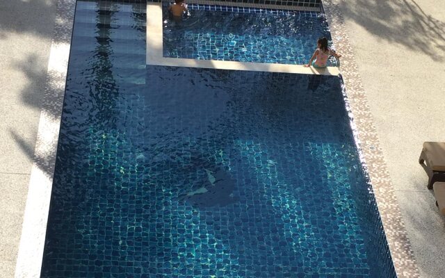 Summer House Resort 2