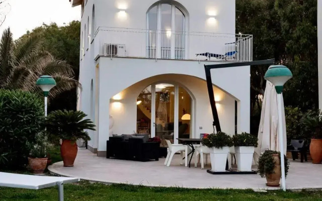 Villa sulla spiaggia tra Catania e Siracusa