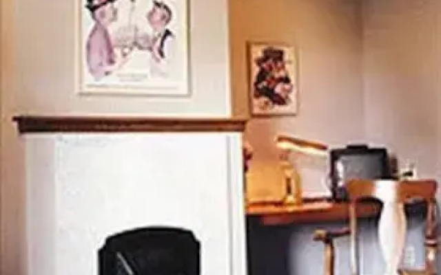 Queen Anne Bed And Breakfast