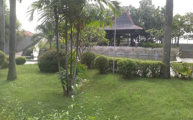 Hotel Istana Permata Juanda
