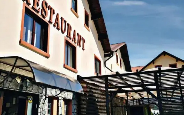 International Recola