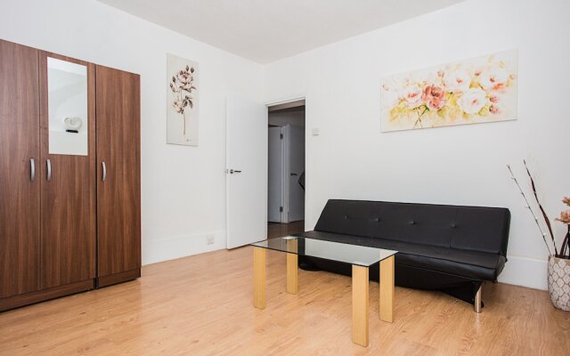 Modern & Spacious 2 Bed Apt in Elephant & Castle