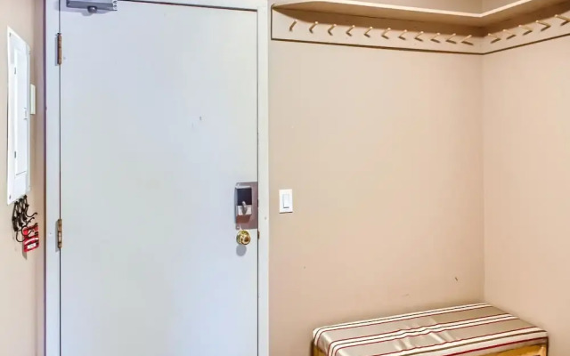 Ponderosa Inn by Okanagan Premier