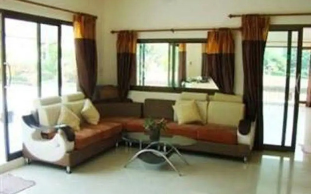 Saitharn Iyara Resort &Spa