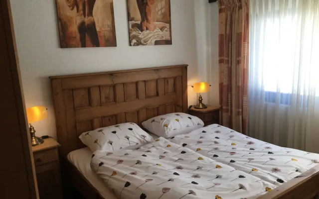 Delightful Holiday Home With Terrace, Garden, Barbecue