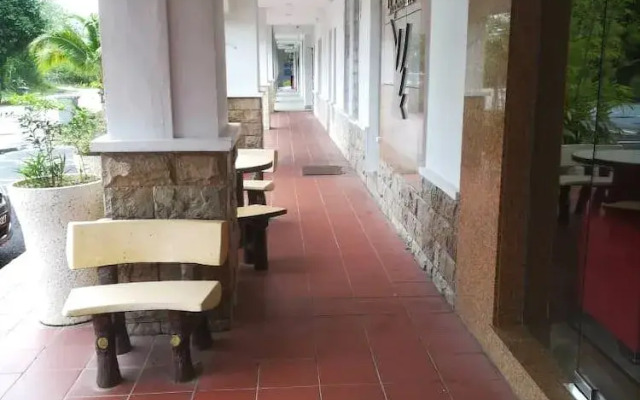 Hotel tropicaville