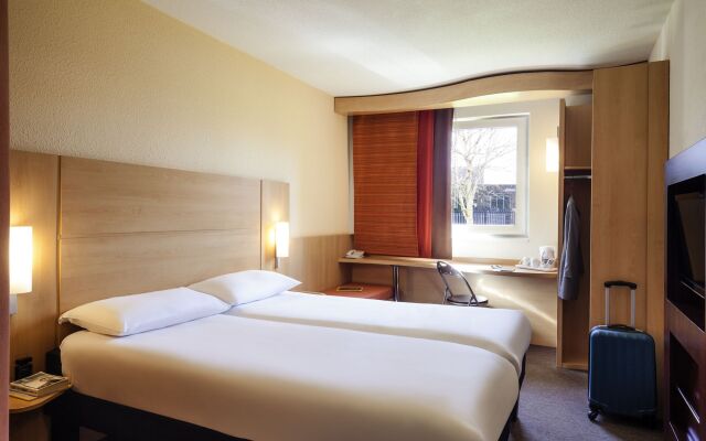 Ibis Albert Pays de Somme