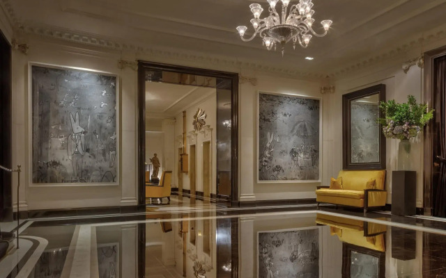 The Carlyle, A Rosewood Hotel