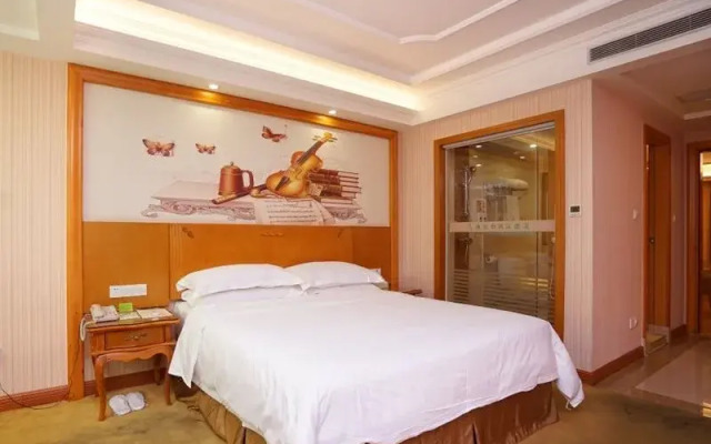 Vienna International Hotel (Dongguan Hengli)