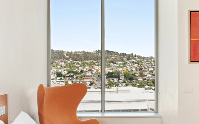 Mantra Charles Hotel Launceston