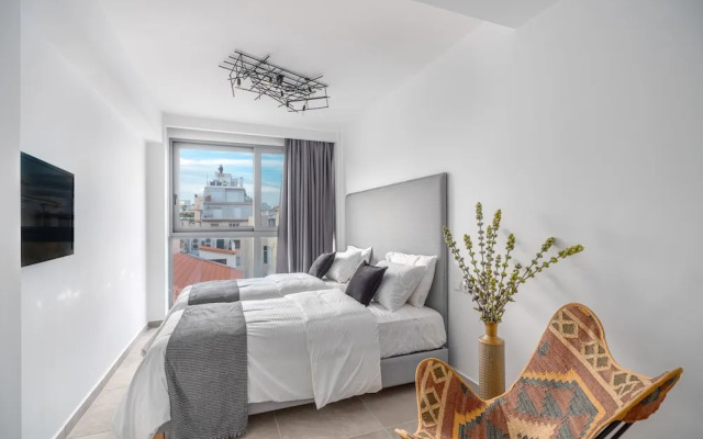 Mythos Luxury Suites