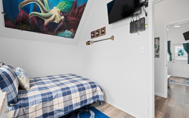 Mermaid Bay - Downtown