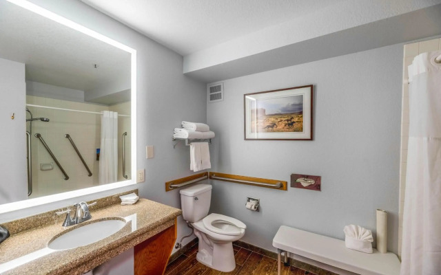 Arroyo Pinion Hotel, Ascend Hotel Collection