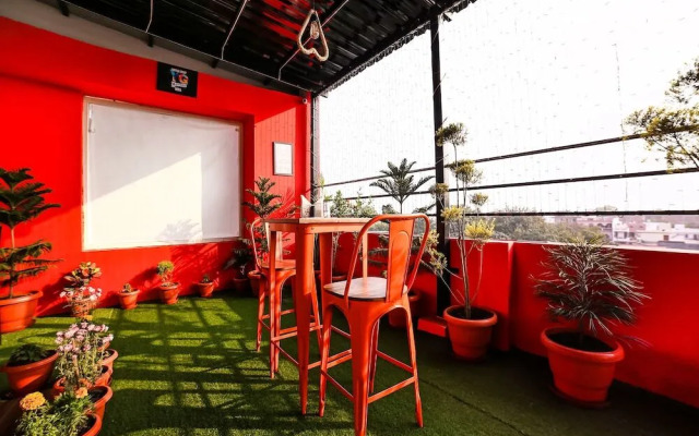 Townhouse Gomti Nagar By OYO Rooms