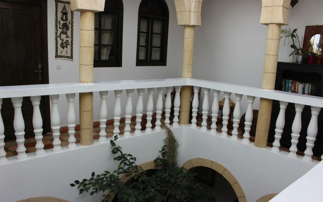Riad Salmiya Dune